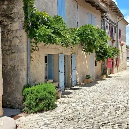 Maison Dans La Magnifique Village De